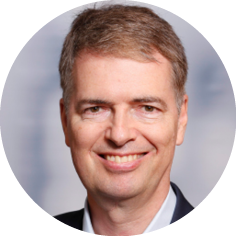 Dr. Carl-Peter de Bakker