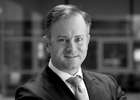 Dr. Martin Holzapfel