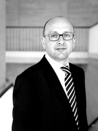 Prof. Dr. Lucas F. Flöther