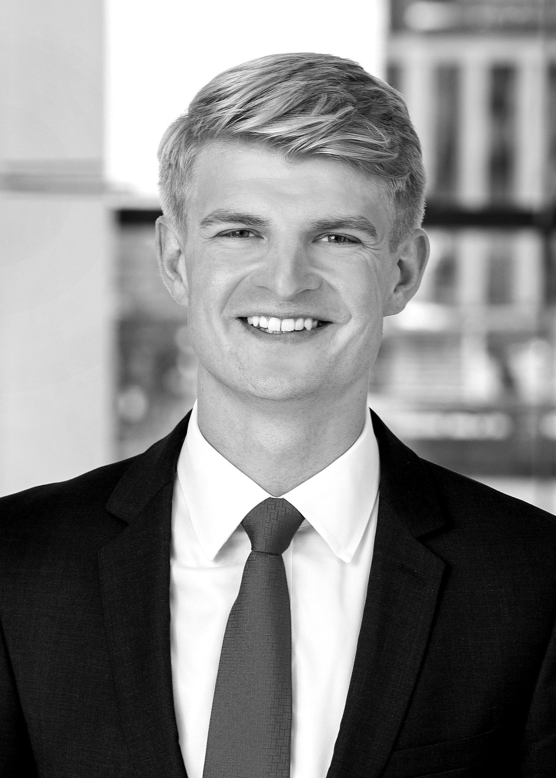 Dr. des. Christopher M. Neumann