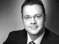 Prof. Dr. Sönke Sievers